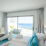 La Perla - Vista Al Mar - * بلايا بلانكا