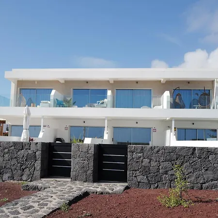 Villa La Perla - Oceanfront - View To Fuerteventura Lobos *