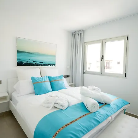 Villa La Perla - Oceanfront - View To Fuerteventura Lobos